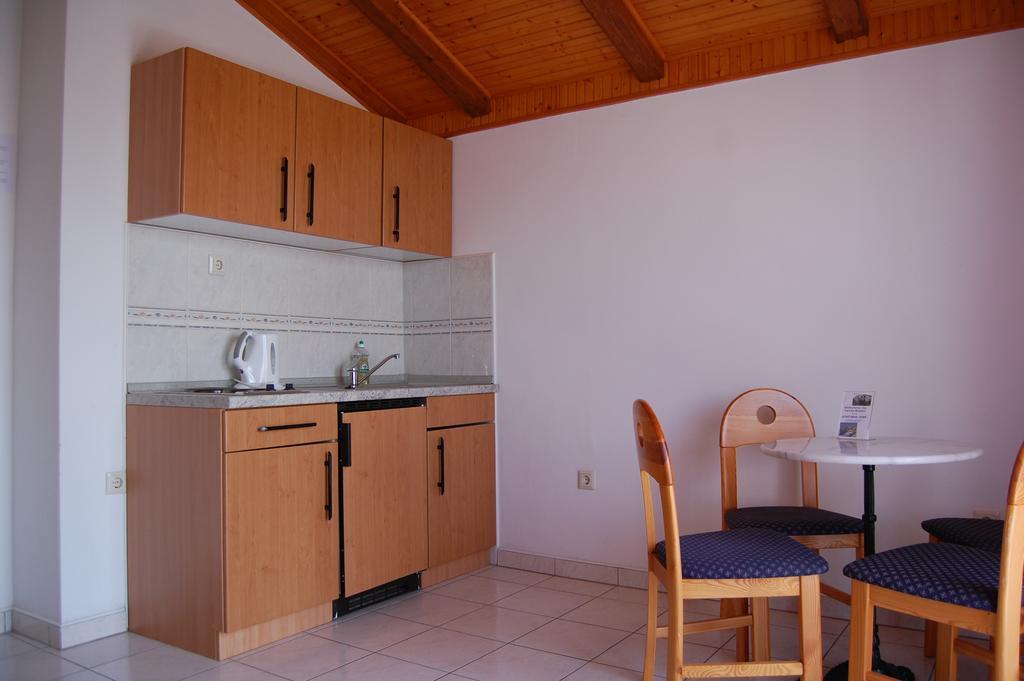 Apartments Bojanic Βόντιτσε Δωμάτιο φωτογραφία
