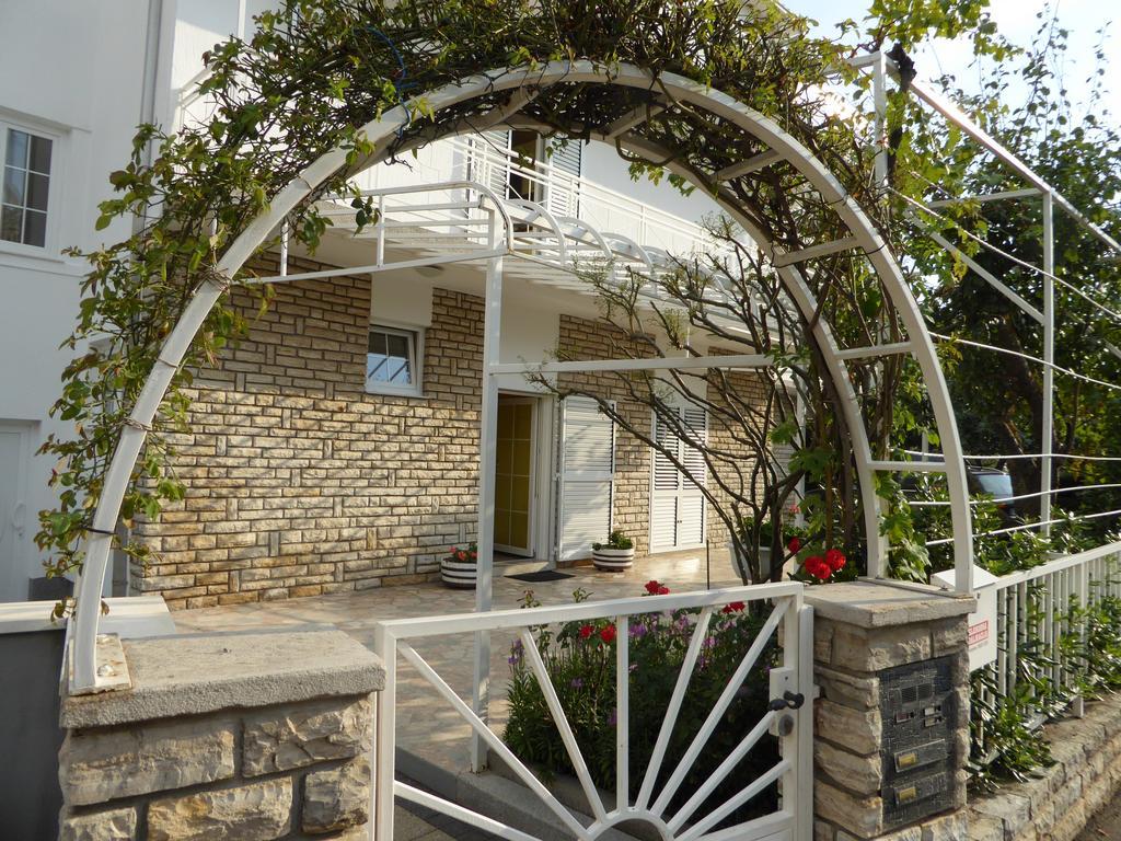 Apartments Bojanic Βόντιτσε Εξωτερικό φωτογραφία